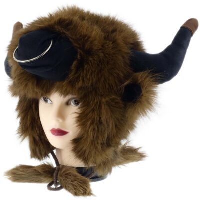 ZABAWNA CIEPŁA ZIMOWA CZAPKA KOBIECA Z FUTERKIEM MORDKA BYK POMPONY BRĄZ